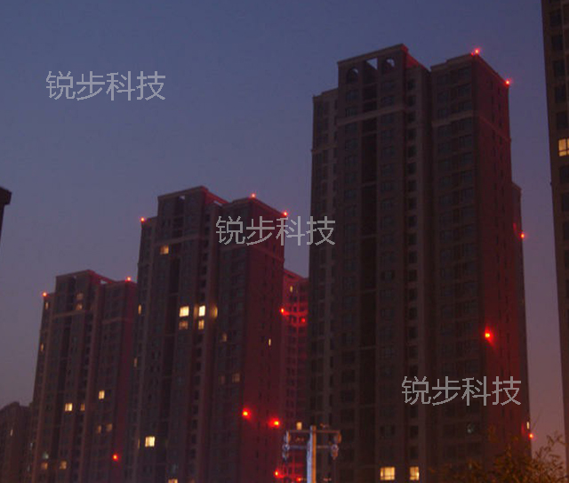 航空障碍灯同步闪烁